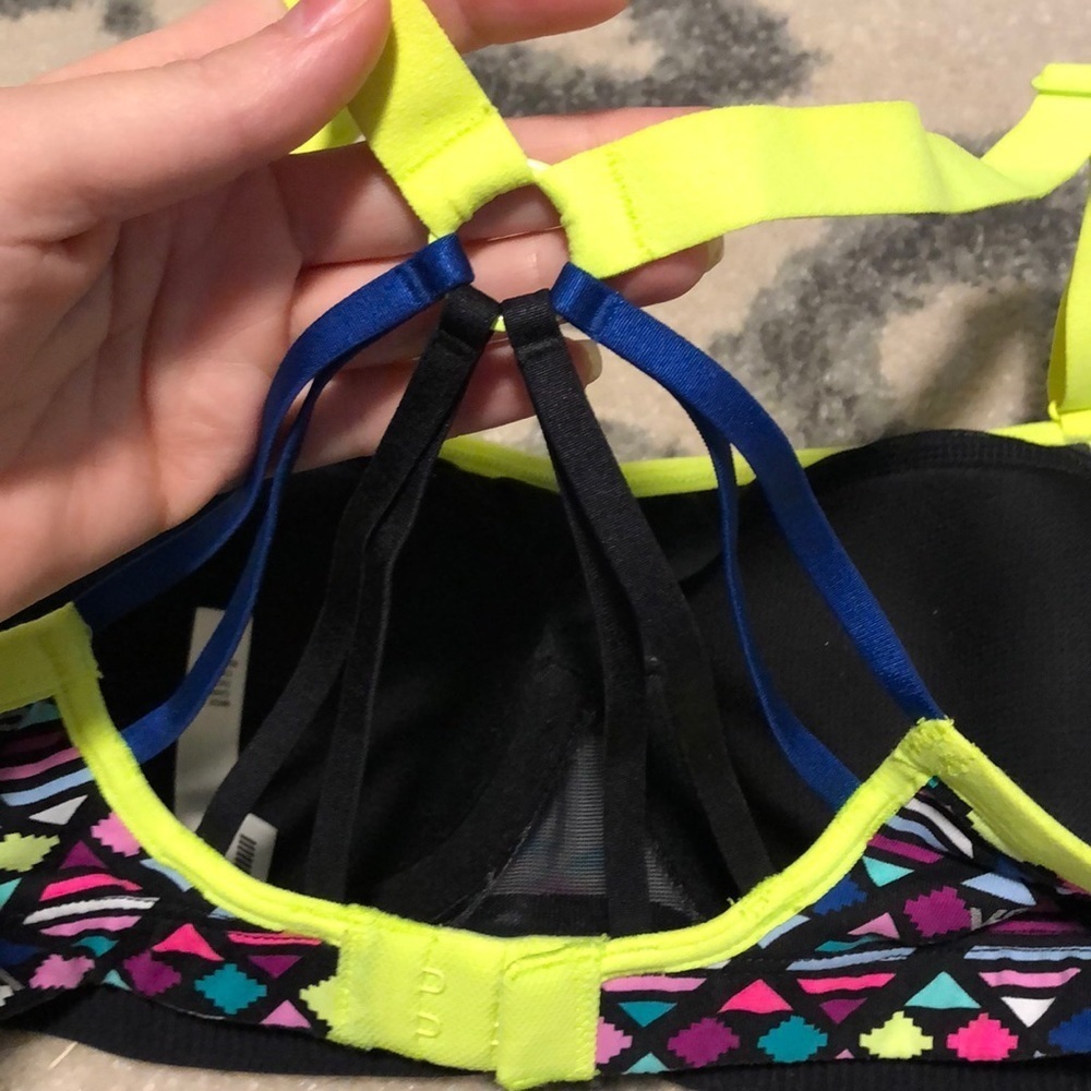 VSX Sports Bra - Picture 3 of 5